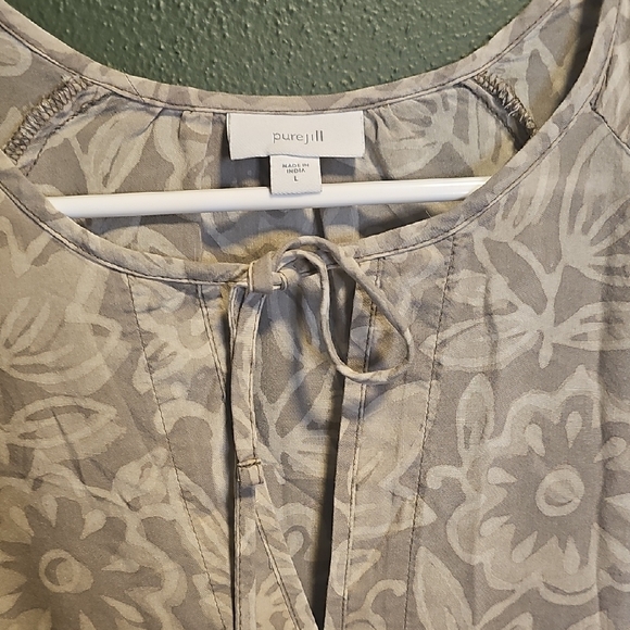 Pure Jill J Jill Gray Floral Modal Rayon Split Neck Tie Blouse Top Large 257951 - Picture 2 of 6